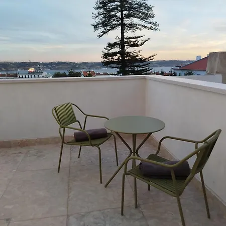 Ajuda Palace Apartment