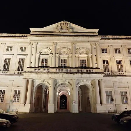 Ajuda Palace Apartment *