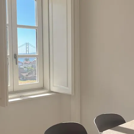 Apartamento Ajuda Palace *